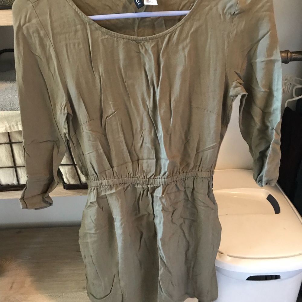 3/4 length sleeve dress